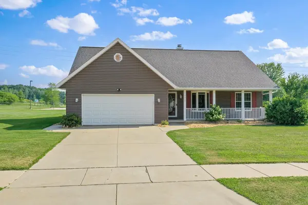 3040 JOY LN, Green Bay, WI 54311-5006