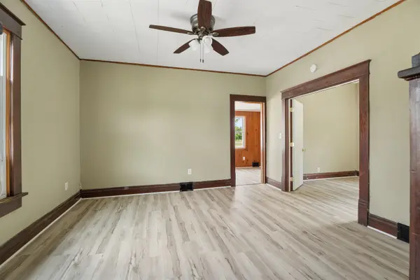 206 STEGER ST, Redgranite, WI 54970