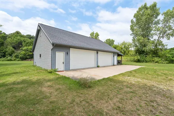 W5102 CARNEY RD, Hilbert, WI 54129-0000
