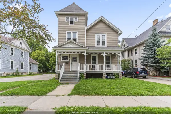685 FRANKLIN ST, Oshkosh, WI 54901