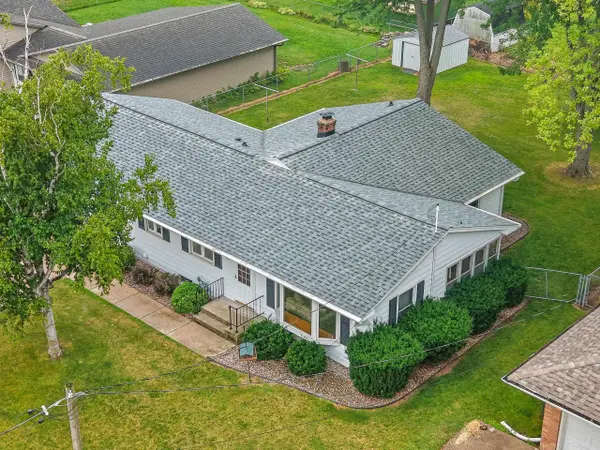 524 E ST JOSEPH ST, Green Bay, WI 54301-2246