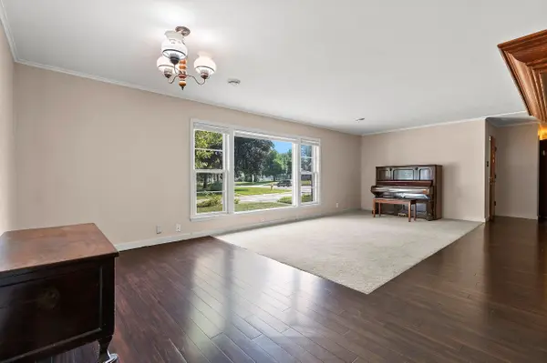 101 W WHITNEY ST, Green Bay, WI 54301