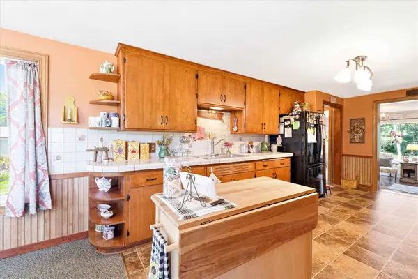 E4103 COUNTY ROAD B, Ogdensburg, WI 54962