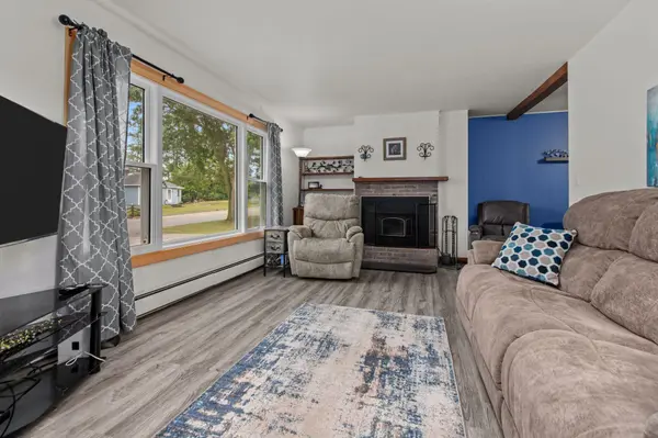 121 N PARKVIEW AVE, Marion, WI 54150