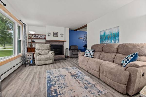 121 N PARKVIEW AVE, Marion, WI 54150