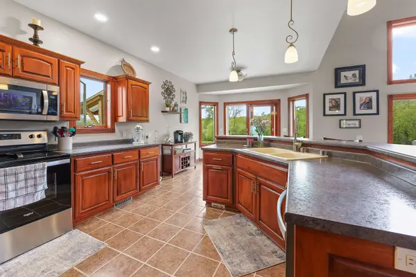W5412 BOWE LN, Fond Du Lac, WI 54937