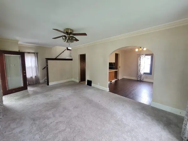311 E JOHNSON ST, Fond Du Lac, WI 54935-3633