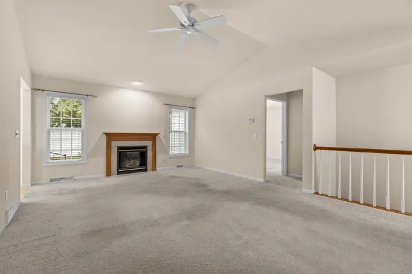 2936 N APPLETON ST, Appleton, WI 54911
