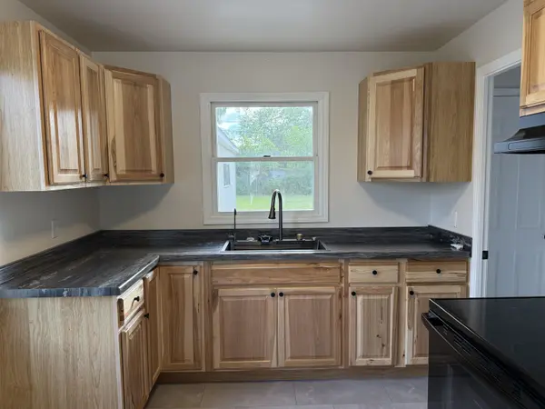 929 HUNT AVE, Neenah, WI 54956