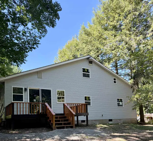 N9736 CENTRAL AVE, Wausaukee, WI 54177