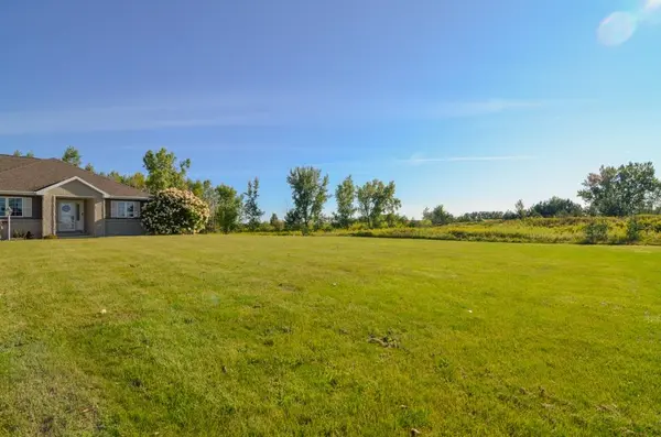 W2182 COUNTY RD S, Pulaski, WI 54162