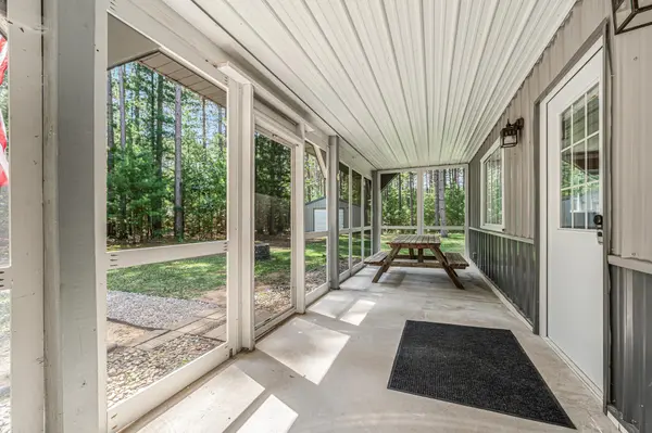 N5255 22ND RD, Wild Rose, WI 54984