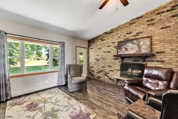 5026 PAIDERS LN, Denmark, WI 54208