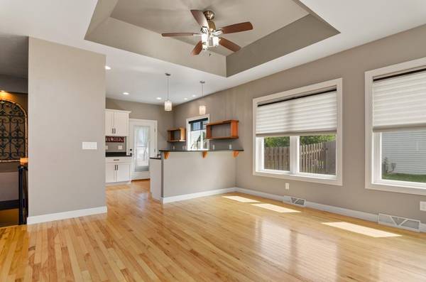 304 SPENCER ST, Green Bay, WI 54303