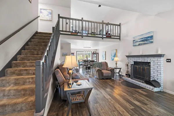 2564 WILDFLOWER ROW, Green Bay, WI 54311