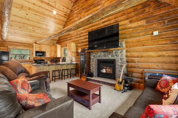 N1222 BIG SKY RD, Keshena, WI 54135-2702