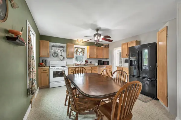 W2937 STATE RD 54, Seymour, WI 54165