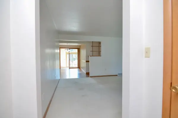 518 ST JUDE ST, Green Bay, WI 54303-4537