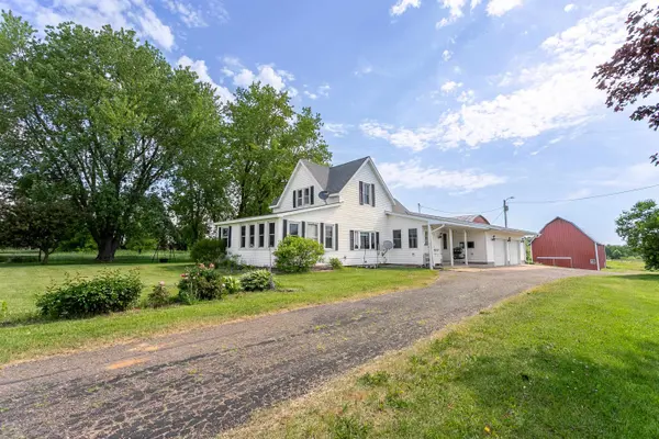 N14386 TOWNLINE RD, Fairchild, WI 54741
