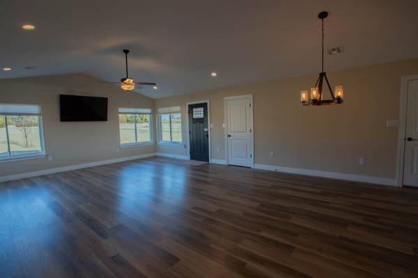 13181 75th Rd, Winfield, KS 67156
