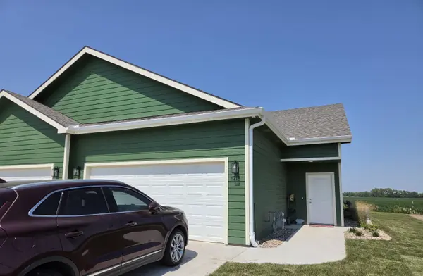 1218 Steve Hawley Ln., Salina, KS 67401