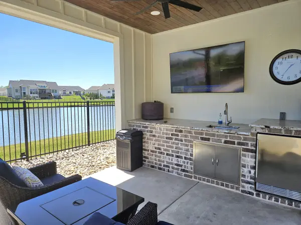 3638 N Bristol Ct, Wichita, KS 67226