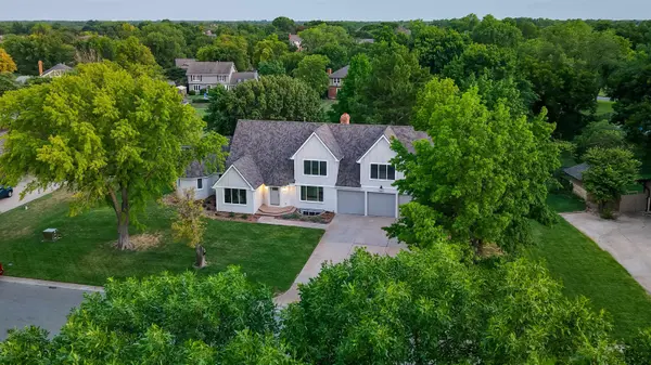 14603 E Willowbend Ct, Wichita, KS 67230