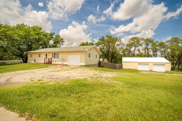 505 E 18th, Concordia, KS 66901