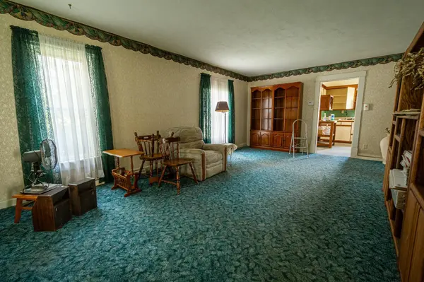 825 W 5th Street, Concordia, KS 66901