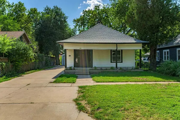 205 N Sedgwick St, Wichita, KS 67203-5647