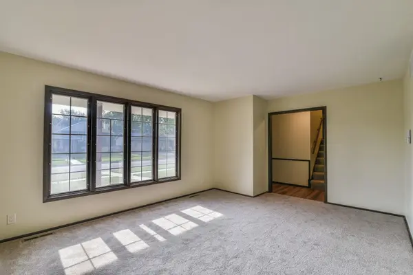 1383 N Caddy Ln, Wichita, KS 67212