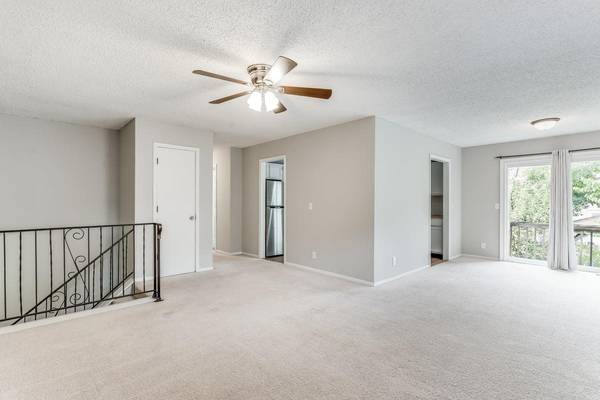 3013 W Hadden Ave, Wichita, KS 67217
