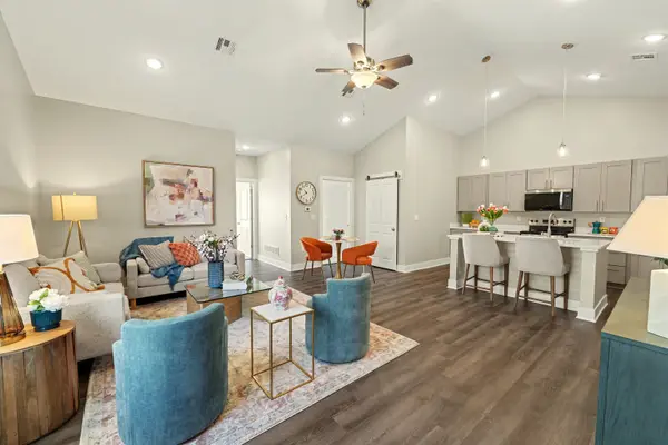 2713 Amelia Lane, Salina, KS 67401