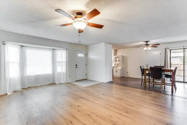 3830 S BRUMMETT, Wichita, KS 67215