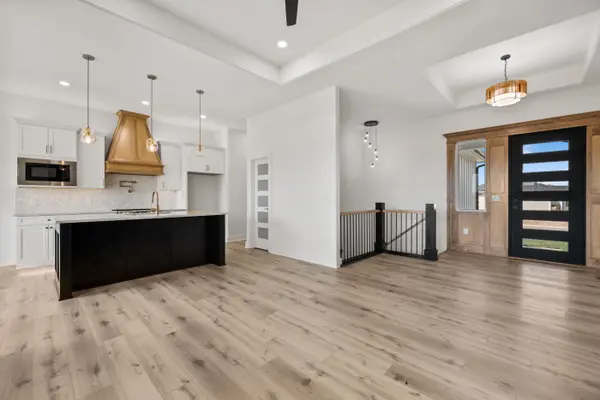 2644 E Ironstone Ct, Park City, KS 67219