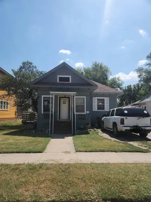 1807 W Maple, Wichita, KS 67203