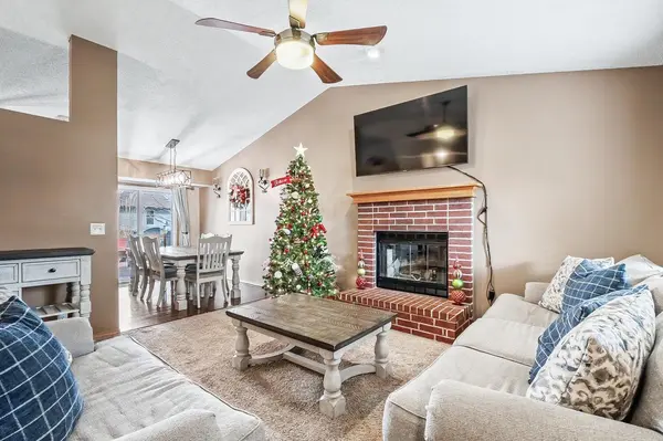 2325 S Leecrest St, Wichita, KS 67209-3047