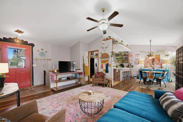 11802 W Jamesburg St, Wichita, KS 67212