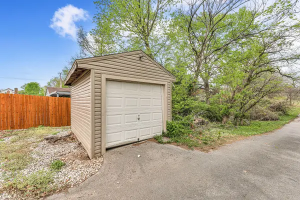 308 N Hightower Avenue, Nixa, MO 65714
