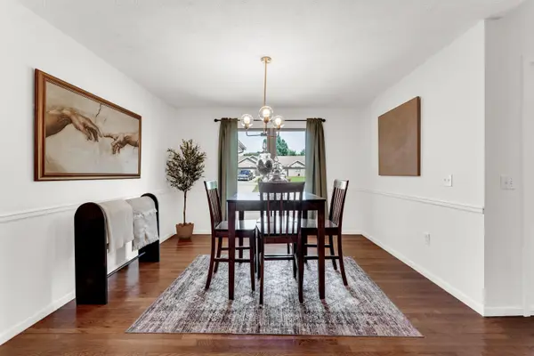 211 S Oak Grove ST, Marshfield, MO 65706