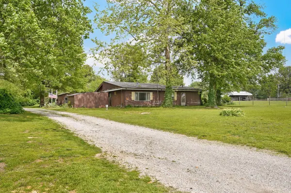 2959 Us Highway 60, Billings, MO 65610