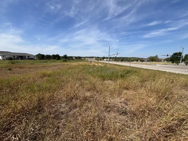000 Stateline RD, Galena, KS 66739