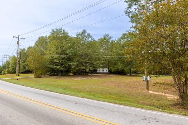 1212 W Georgia RD, Simpsonville, SC 29680-6335