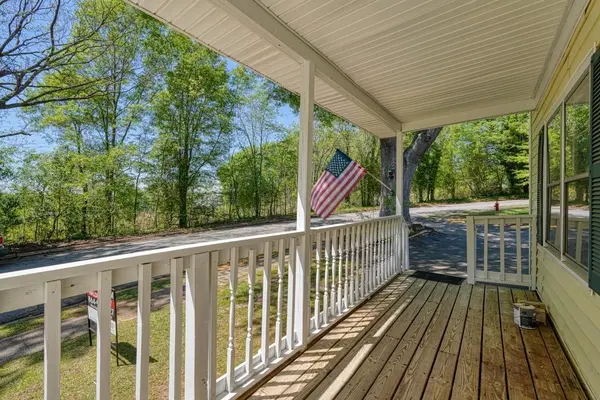 9 Forest Mill ST, Spartanburg, SC 29301