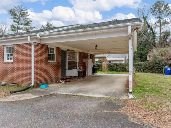712 W Georgia ST, Woodruff, SC 29388