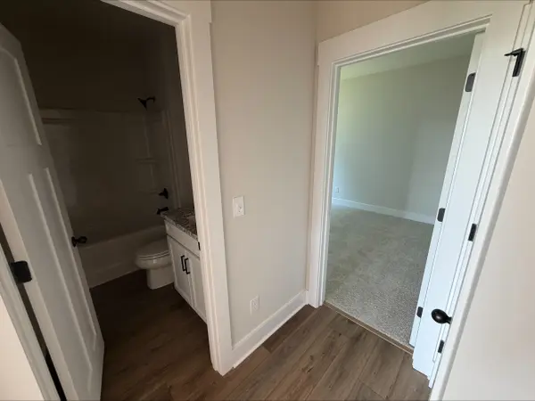 1006 Fox Hollow Street, Spartanburg, SC 29303