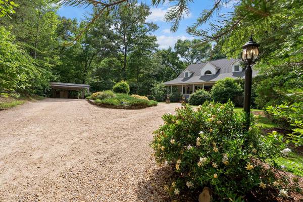 175 Green Hills RD, Mill Spring, NC 28756
