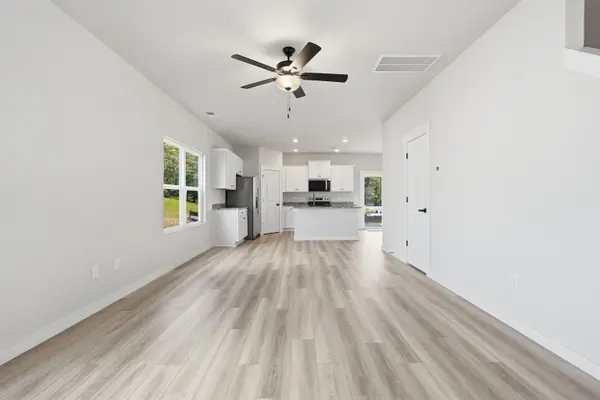 435 West Claywalk RD, Woodruff, SC 29388
