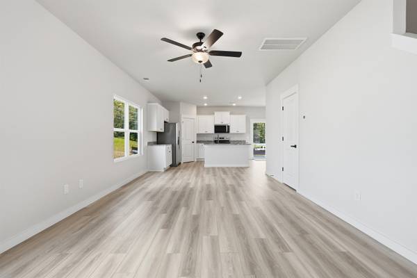 435 West Claywalk RD, Woodruff, SC 29388