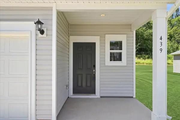 439 Upland Water CT, Spartanburg, SC 29301